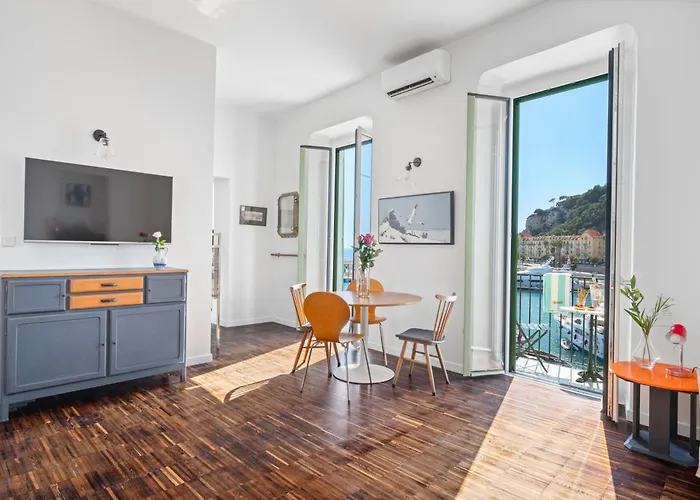 Sunlight - Capitaine 54 - 1 Bedroom, Stunning With Balcony And Port View Nice